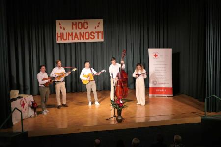 MOČHUMANOSTI-3