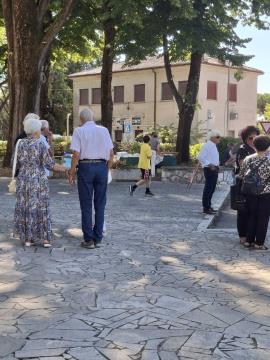 IMG-821f2e68f939bbba60ff2d2336202854-V