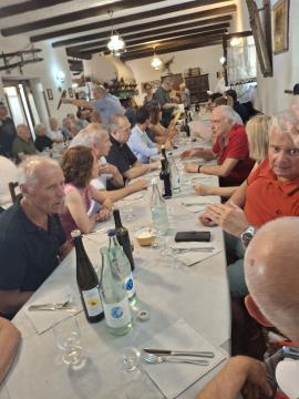 IMG-f8fa8166fa92a3b35017ee853e900c27-V