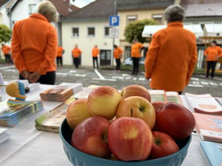 B2E0B899-8A3A-47F4-BED4-D956EE30762A