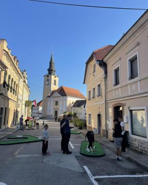 460612832_568800172478140_5727857319608733395_n