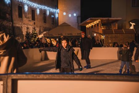 469394685_1092536236216590_974872472473473173_n