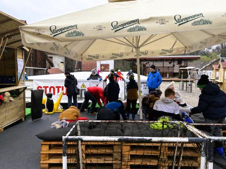 CFA1C393-29C1-4D0E-AA18-3CB558FB6C23