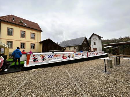 FDA6DB6C-9101-4D18-B578-27EC5C586EF4