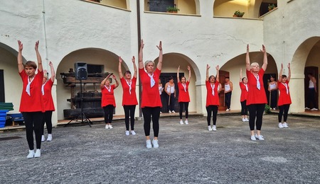 501031436_687488300830967_2347786133582962091_n