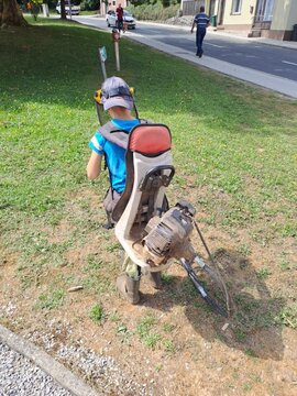 18bc16c2-25ef-47a2-a9fa-7f7e6ed5e506