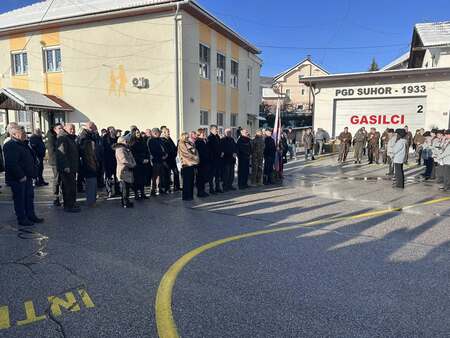 Udeleženci in častni gostje prireditve