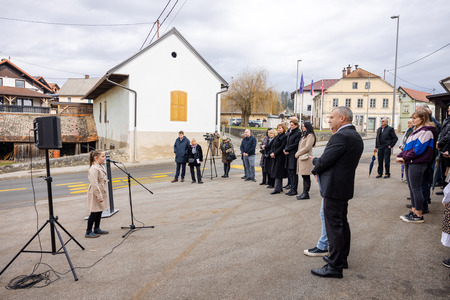 Nastop učenke OŠ Podzemelj