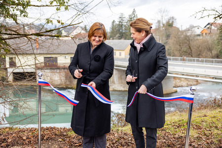 Prerez traku - Uradna predaja mostu v Gradacu