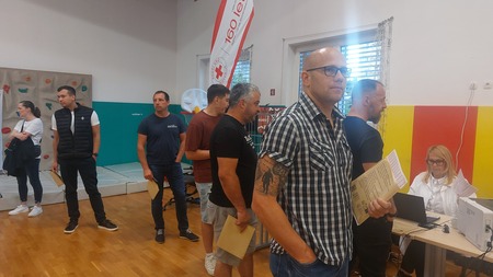 Krvodajalska akcija v Metliki